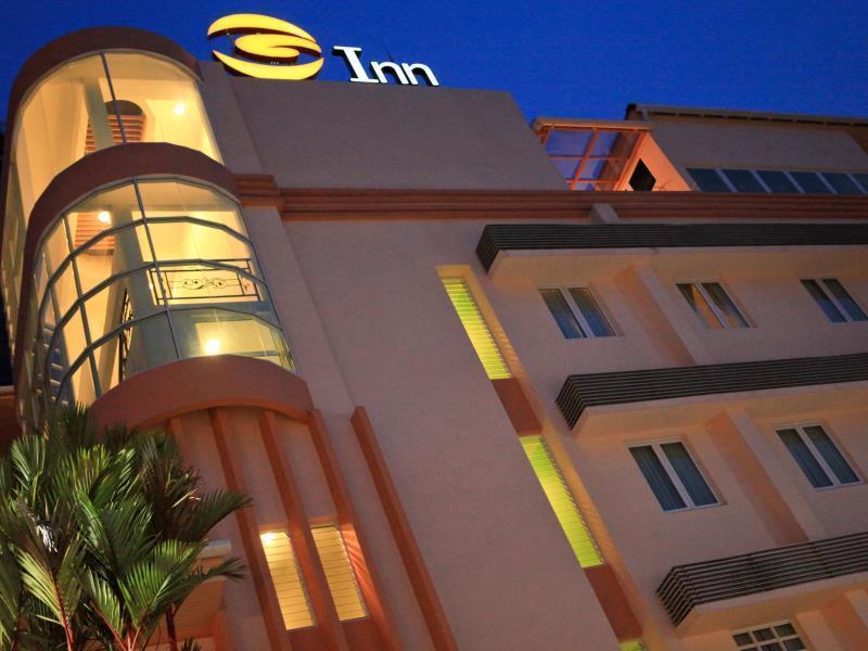 G Inn George Town Exterior foto